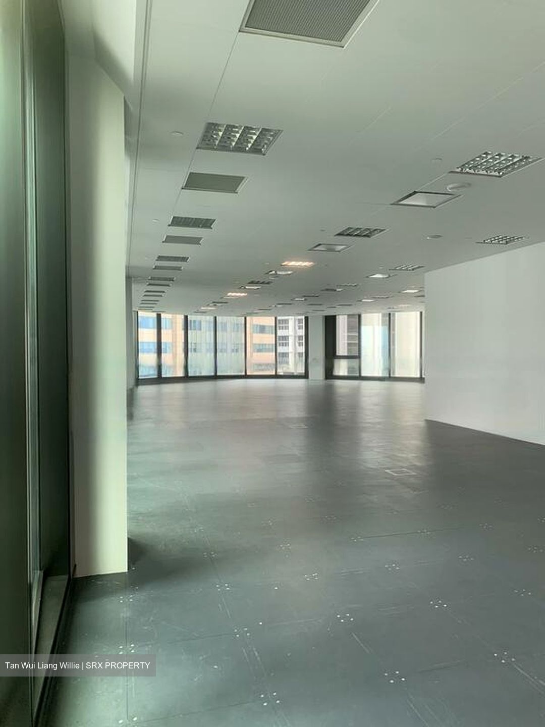 Hub Synergy Point (D2), Office #625418751
